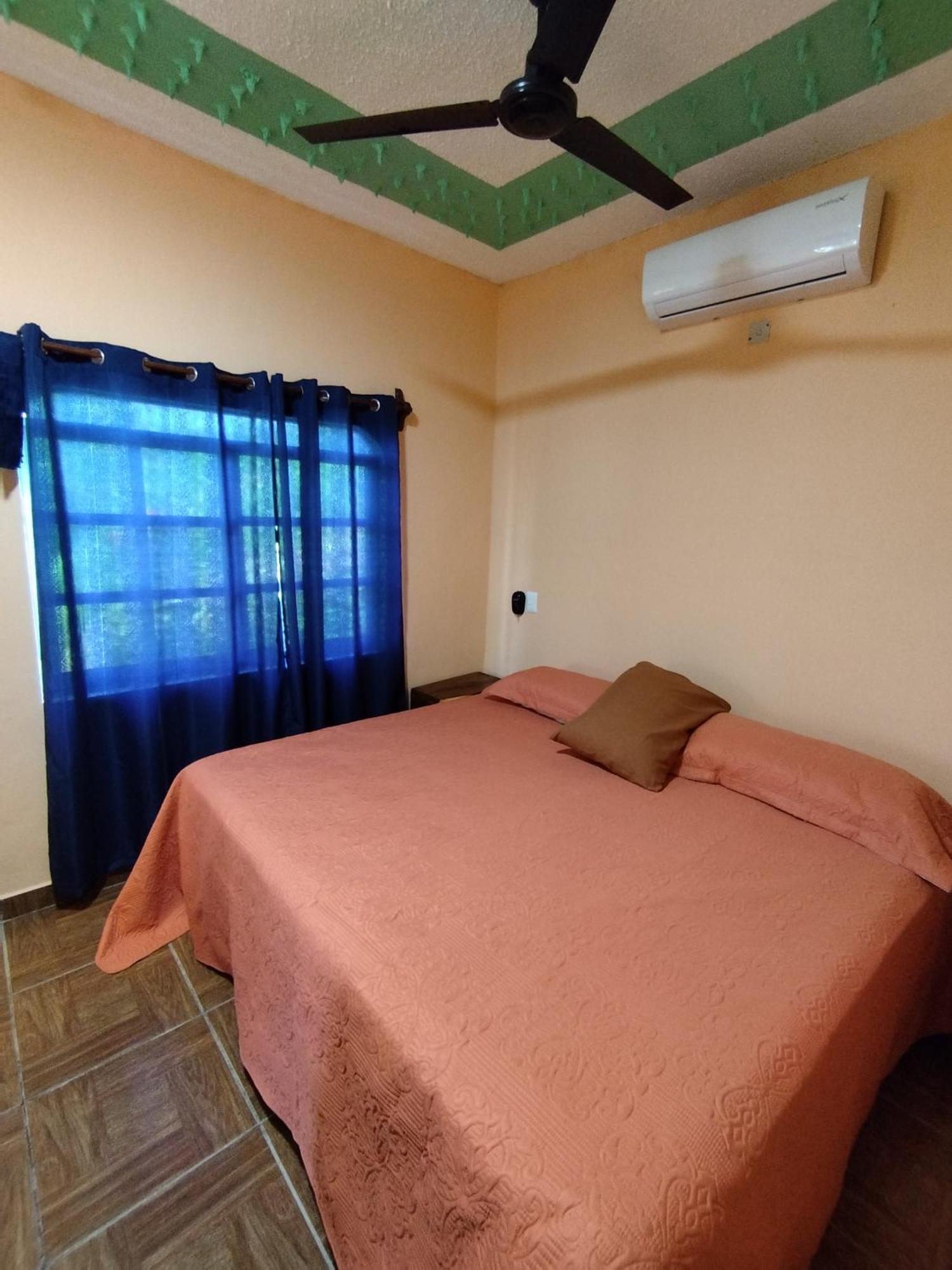 Barra De La Cruz Surf Camp "Barradise" Room 2 Eksteriør billede